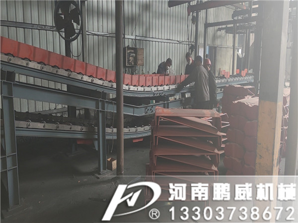 鏈板式輸送機工作原理結構示意圖及型號參數(shù)廠家介紹